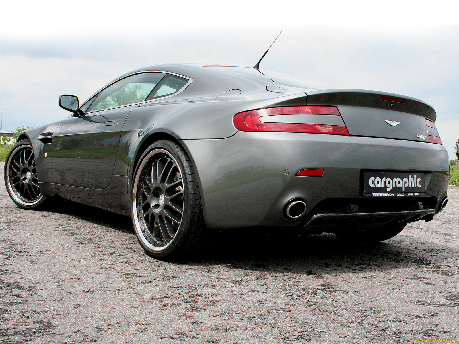 , aston, martin